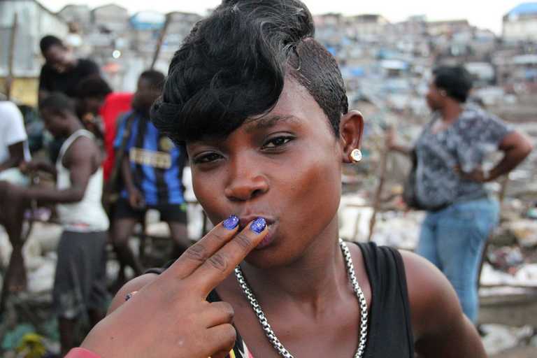 Eine junge Prostituierte in Freetown